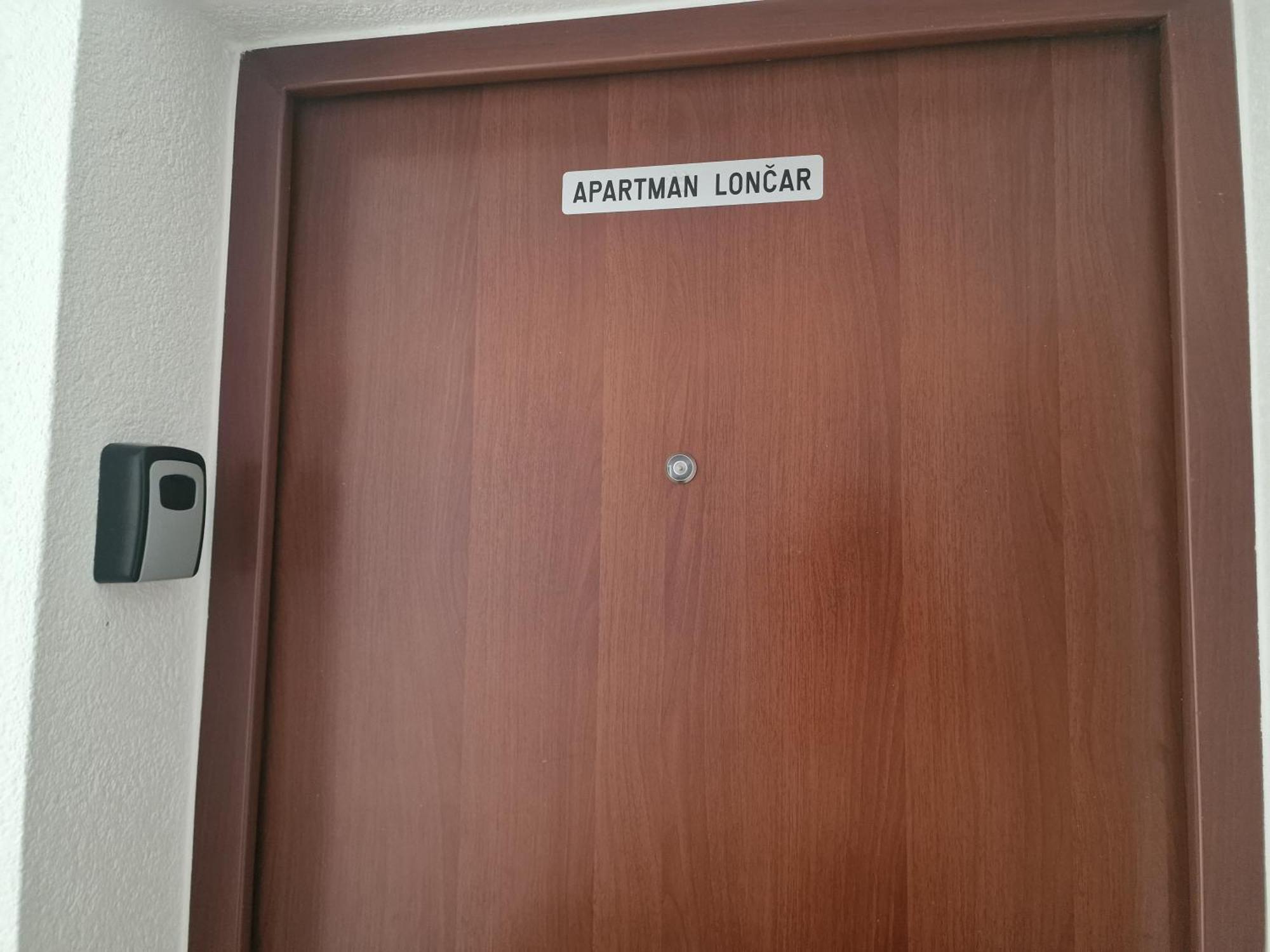 Apartman Loncar 波素斯捷 外观 照片